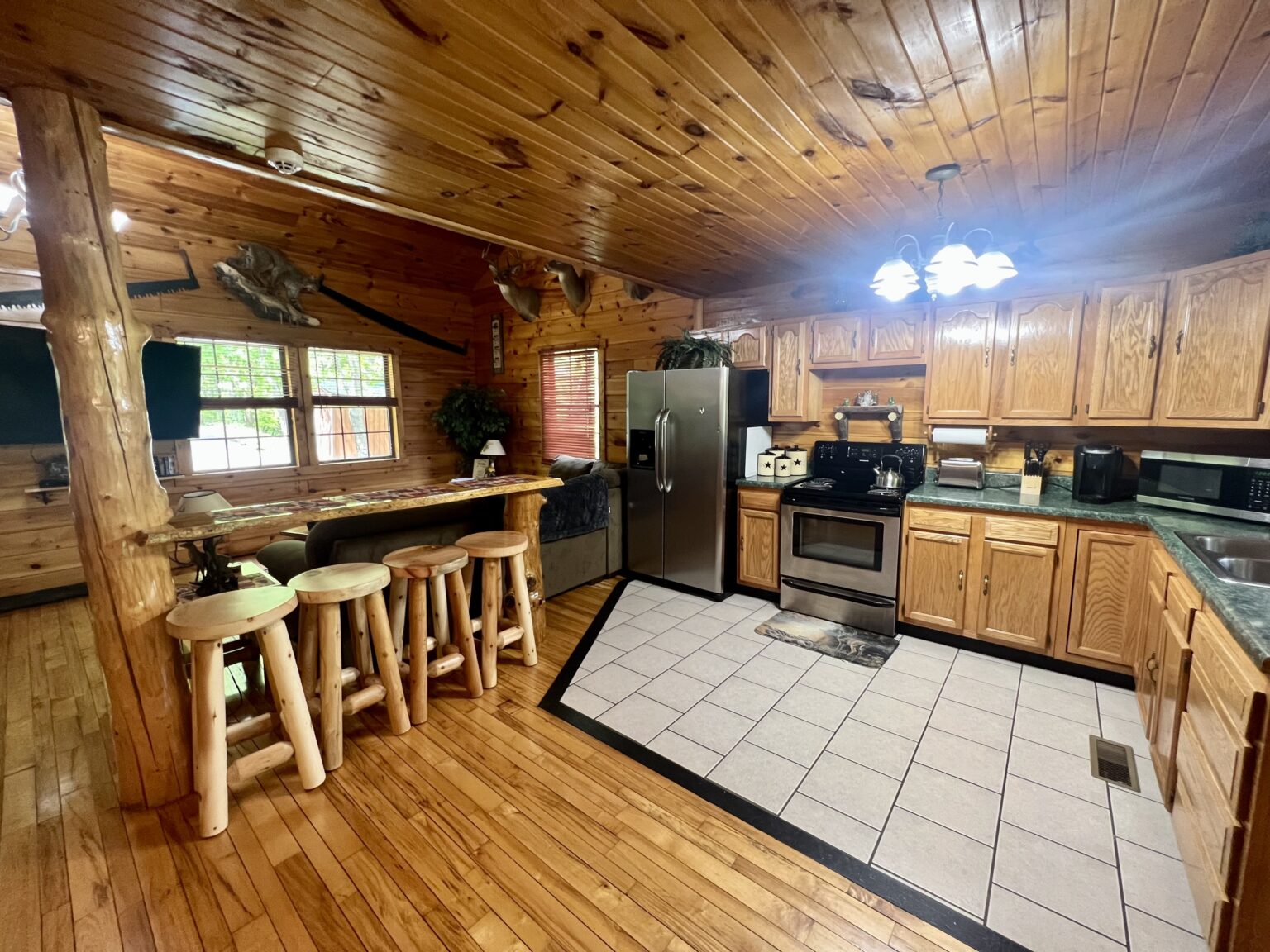 Accommodations in Elkins, WV | Bowden Cabins